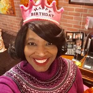 Meet your Posher, L imani